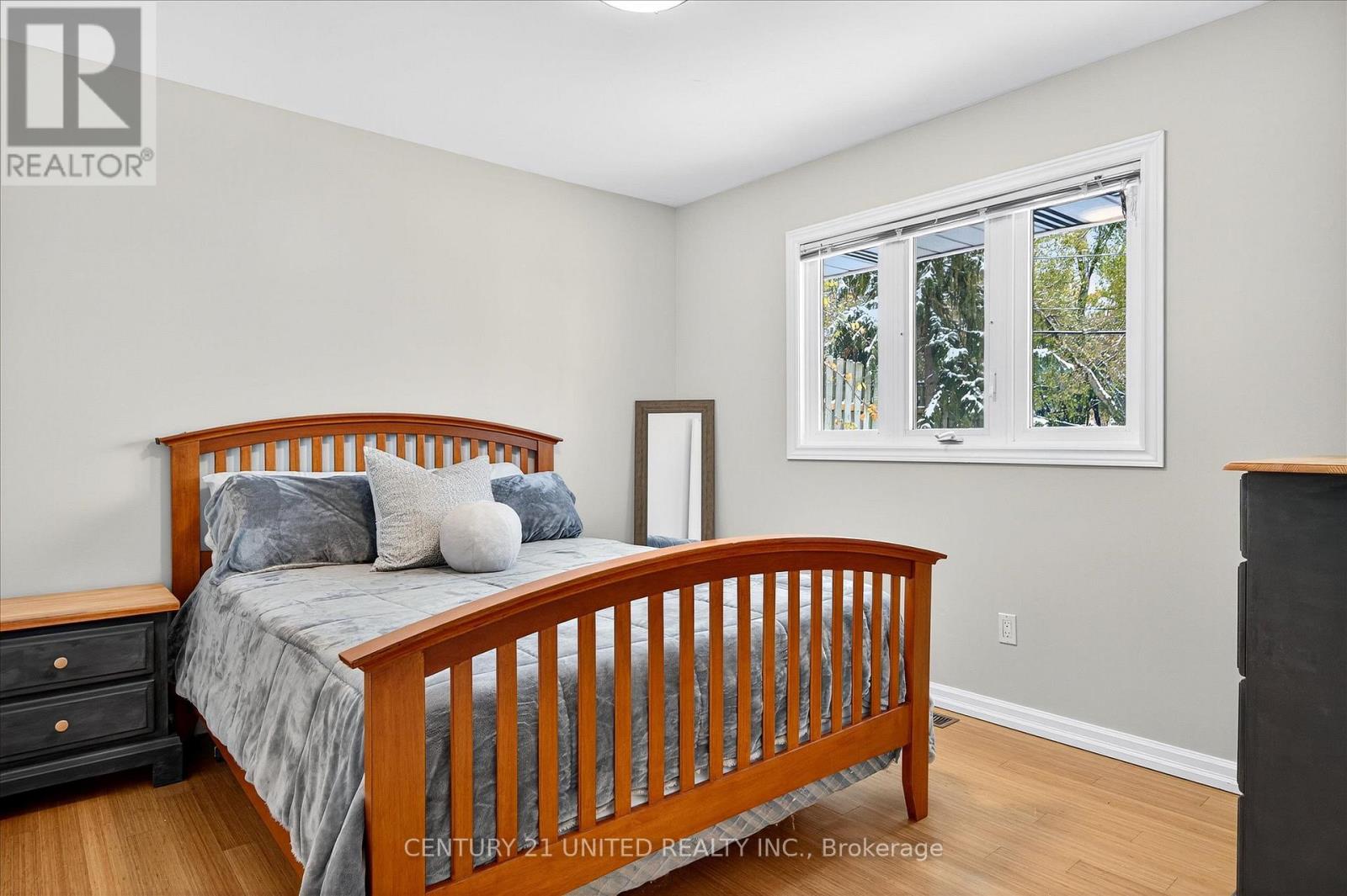 105 Ridgewood Road, Peterborough, Ontario  K9J 1P2 - Photo 18 - X12805128