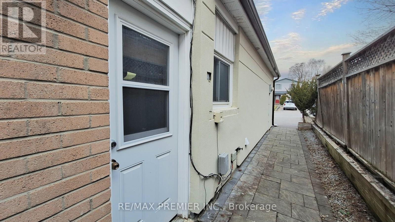 742 Beman Drive, Newmarket, Ontario  L3Y 4Z2 - Photo 32 - N13002972