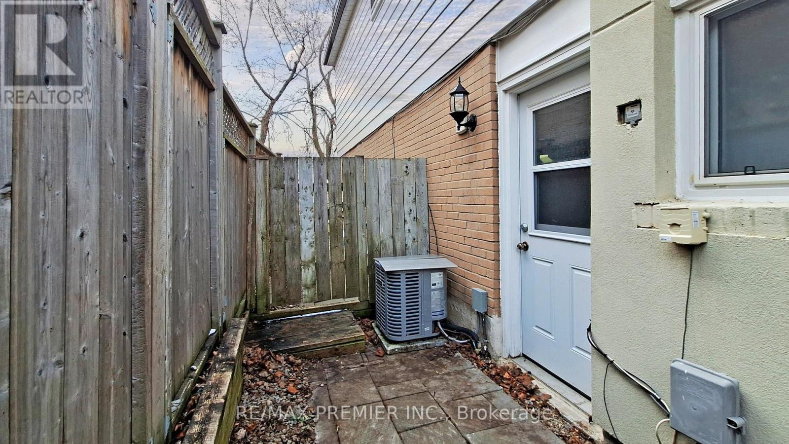 742 Beman Drive, Newmarket, Ontario  L3Y 4Z2 - Photo 33 - N13002972