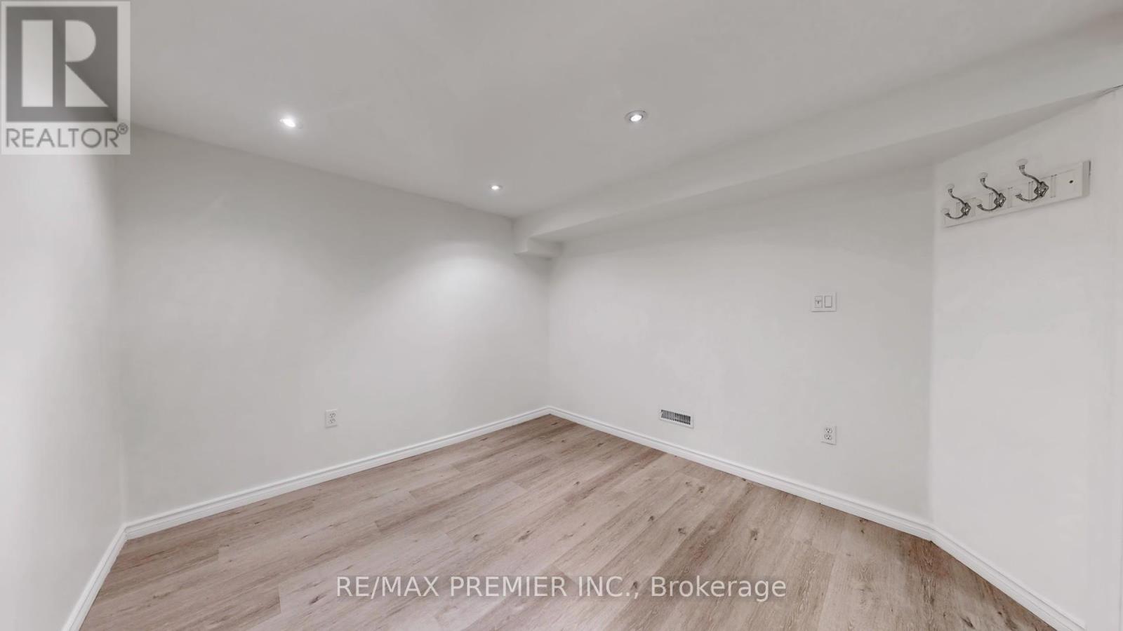 742 Beman Drive, Newmarket, Ontario  L3Y 4Z2 - Photo 42 - N13002972