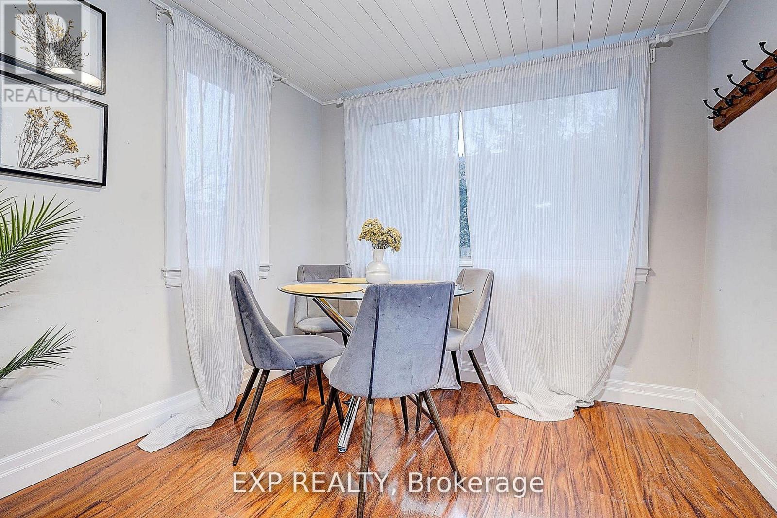 12 Vincent Street, Newmarket, Ontario  L3Y 4G2 - Photo 24 - N13003052