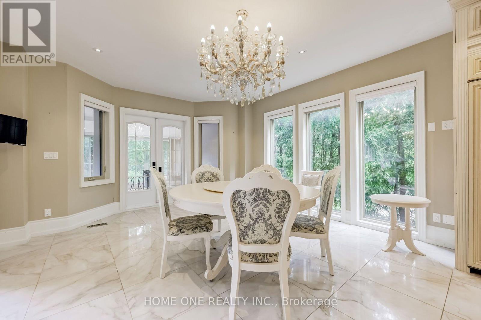 40 Garden Avenue, Richmond Hill, Ontario  L4C 6L9 - Photo 19 - N13003058