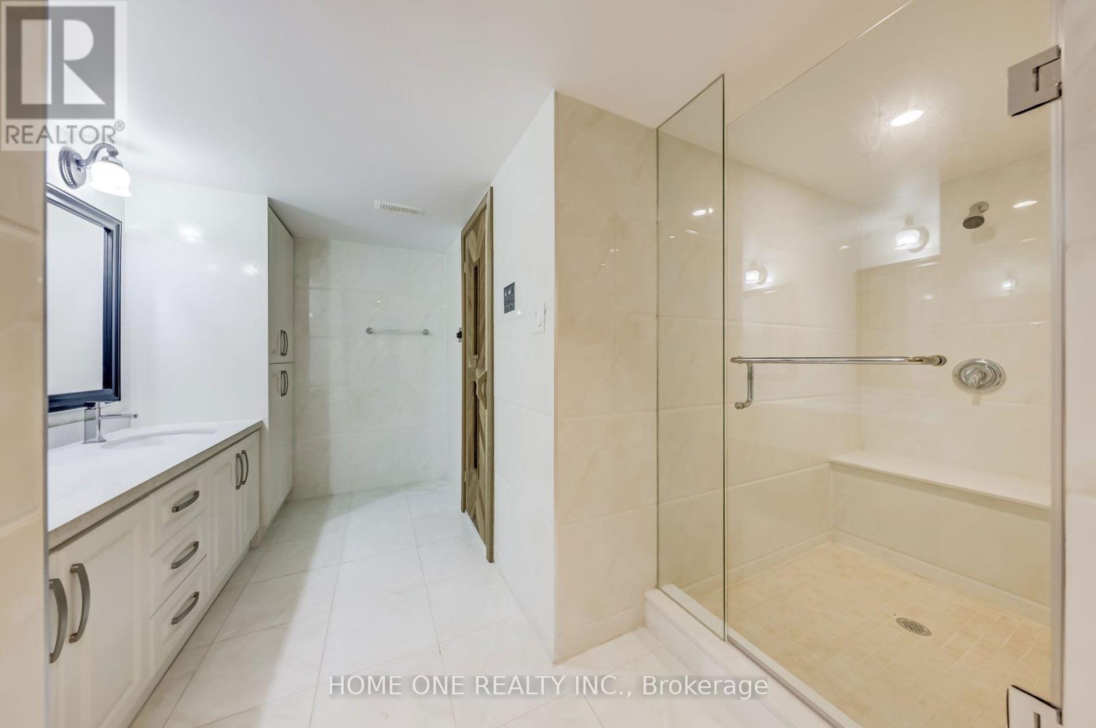 40 Garden Avenue, Richmond Hill, Ontario  L4C 6L9 - Photo 37 - N13003058