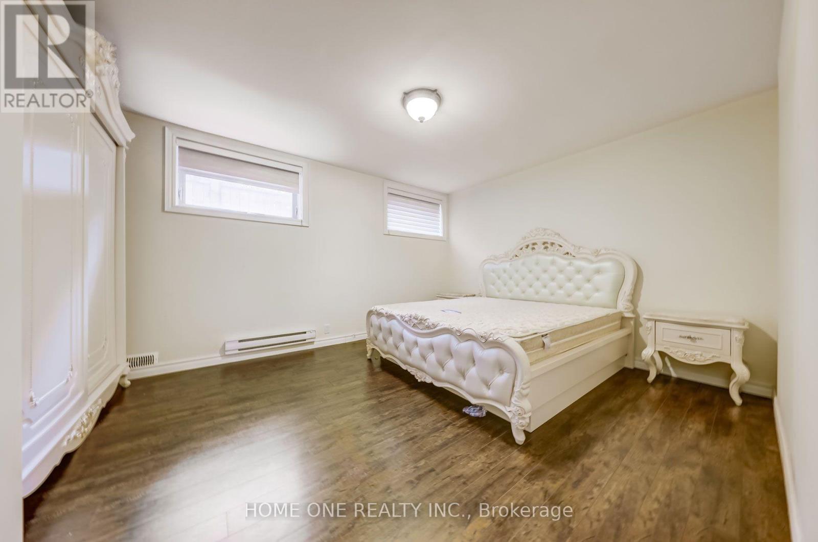 40 Garden Avenue, Richmond Hill, Ontario  L4C 6L9 - Photo 43 - N13003058