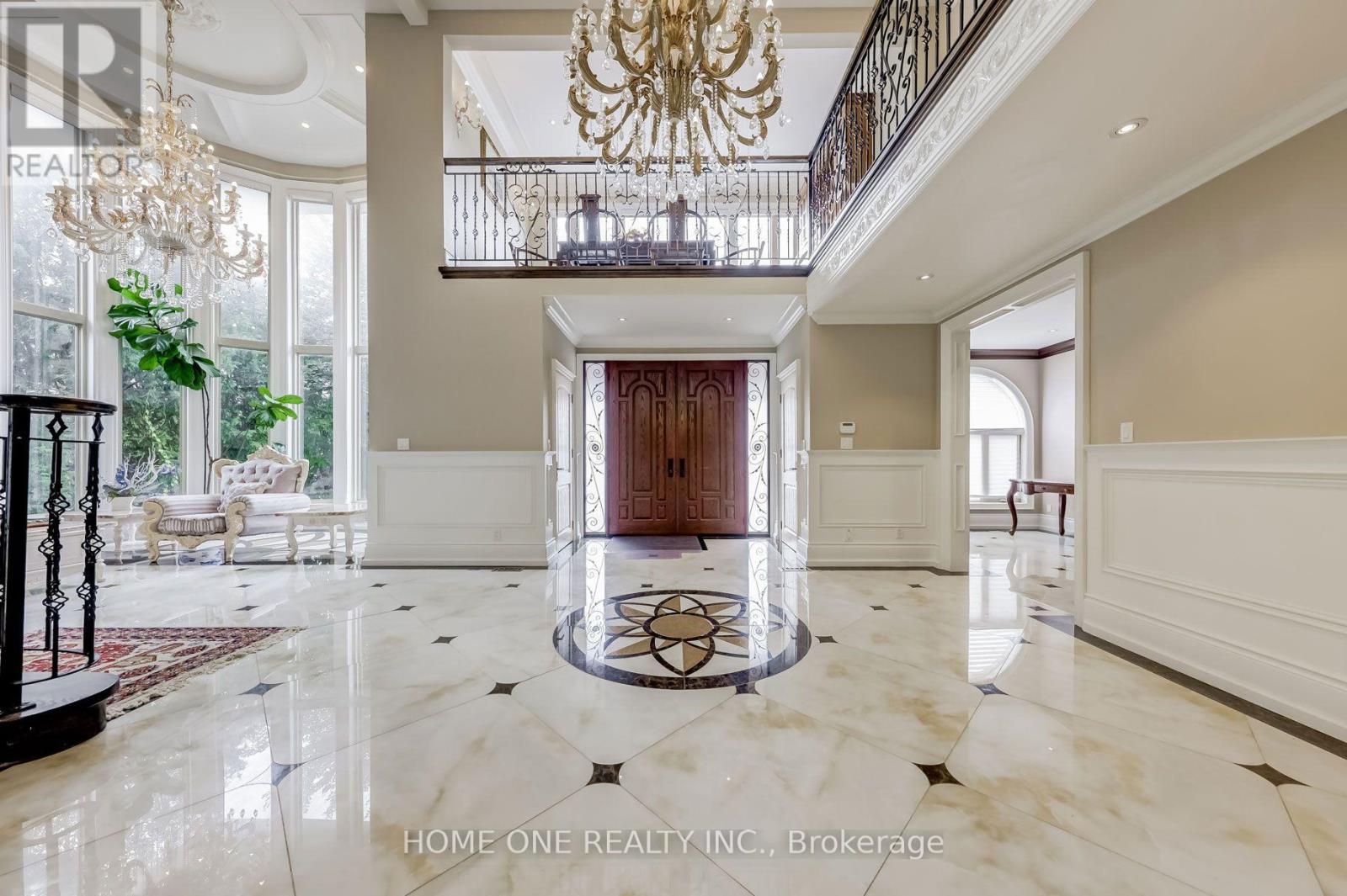 40 Garden Avenue, Richmond Hill, Ontario  L4C 6L9 - Photo 5 - N13003058