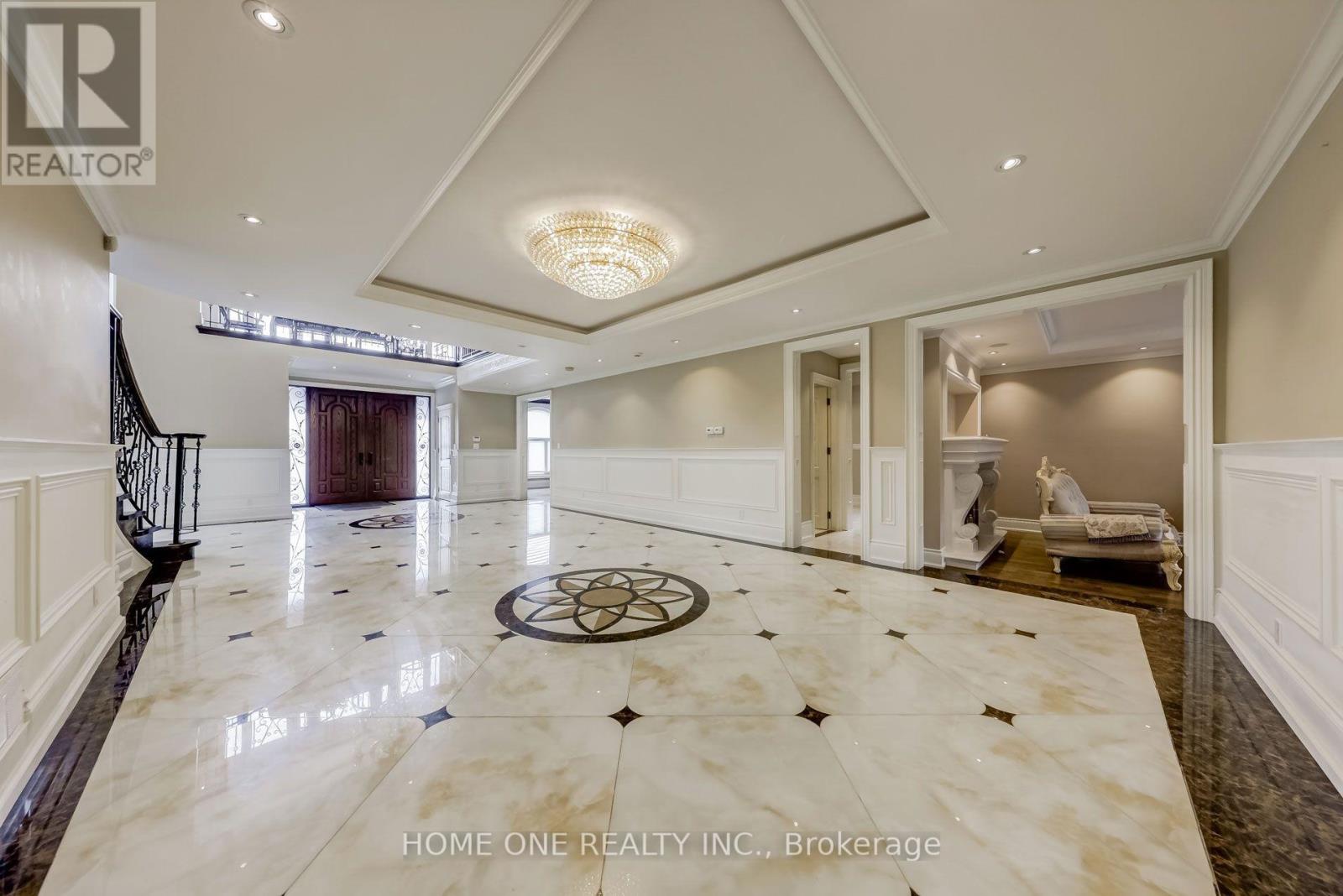 40 Garden Avenue, Richmond Hill, Ontario  L4C 6L9 - Photo 6 - N13003058