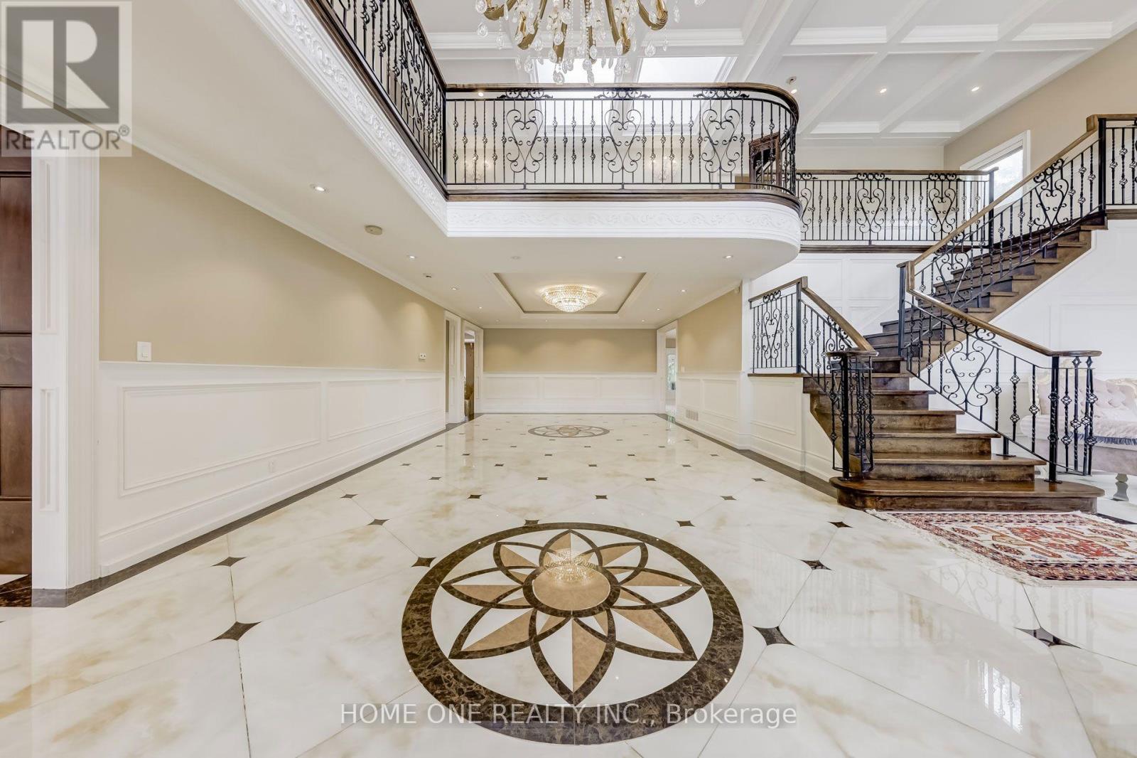 40 Garden Avenue, Richmond Hill, Ontario  L4C 6L9 - Photo 7 - N13003058