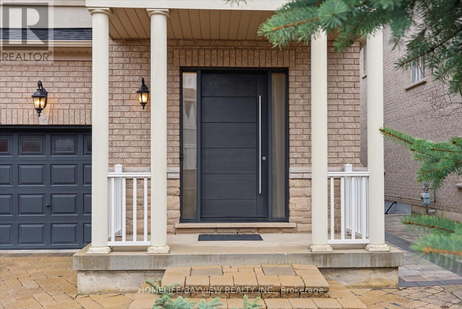 15 Maple Forest Drive, Vaughan, Ontario  L6A 0B7 - Photo 4 - N13003128