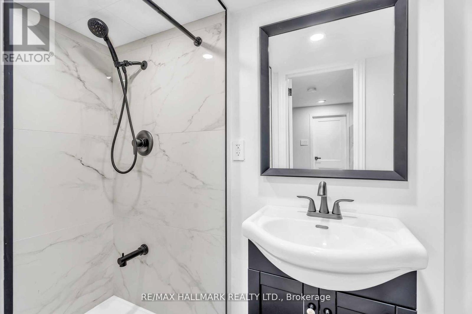 16831 Mccowan Road, Whitchurch-Stouffville, Ontario  L4A 2A4 - Photo 29 - N13003188