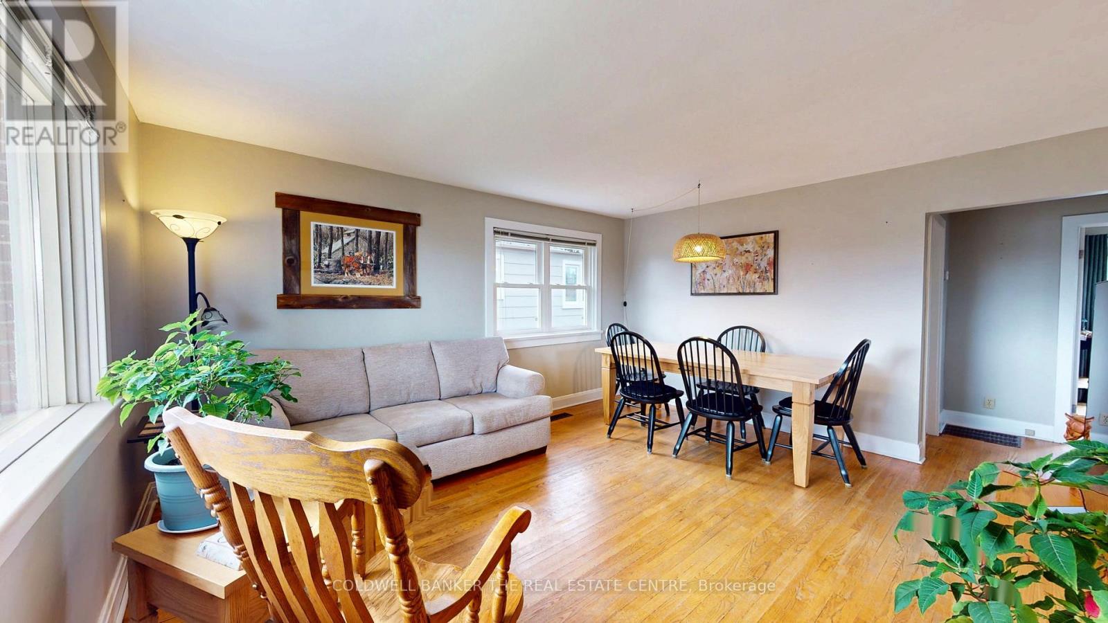 334 Linwood Avenue, Orillia, Ontario  L3V 2X1 - Photo 6 - S13003090