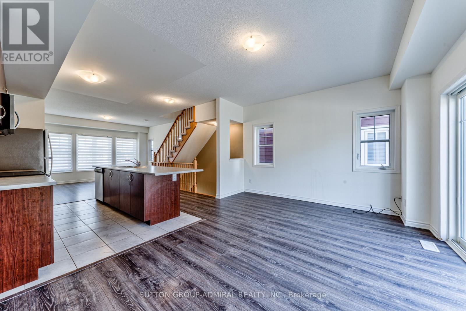 117 Sandhill Crane Drive, Wasaga Beach, Ontario  L9Z 0J5 - Photo 15 - S13003160