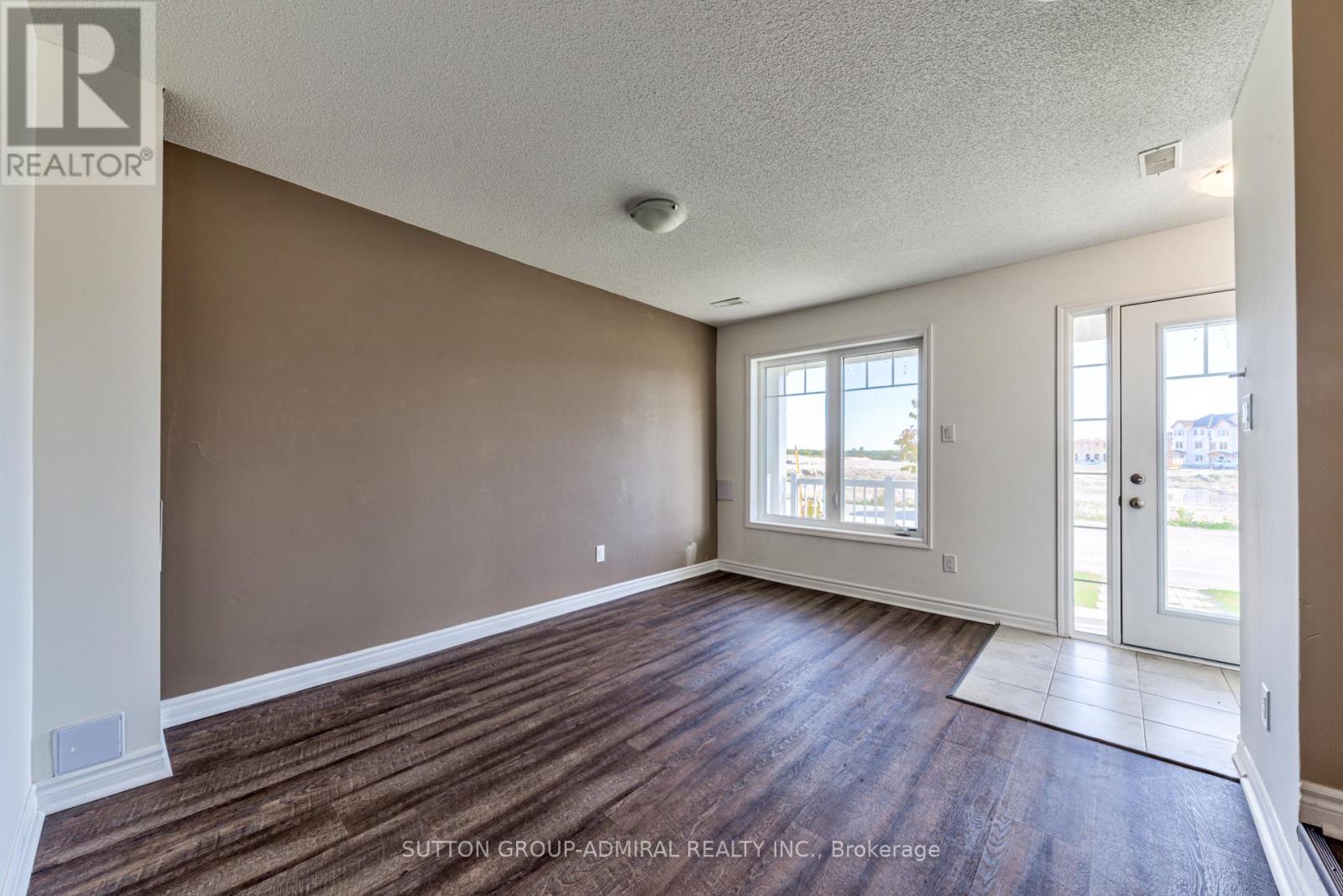 117 Sandhill Crane Drive, Wasaga Beach, Ontario  L9Z 0J5 - Photo 7 - S13003160