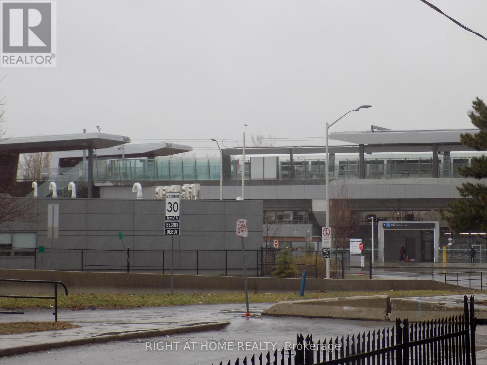 1904 - 1510 Riverside Drive, Ottawa, Ontario  K1G 4X5 - Photo 24 - X13002376