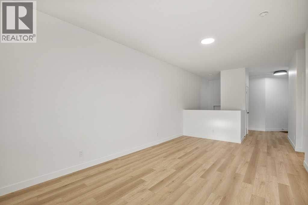 116 Gray Close, Sylvan Lake, Alberta  T4S 0W4 - Photo 5 - A2264345