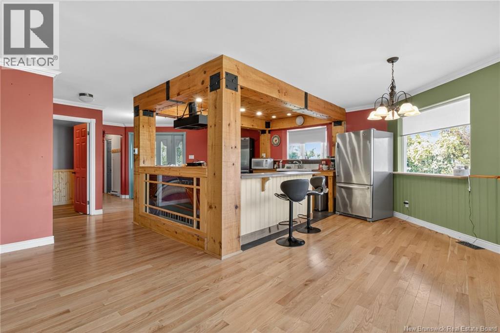 380 Salisbury Road, Moncton, New Brunswick  E1E 1A7 - Photo 9 - NB135443