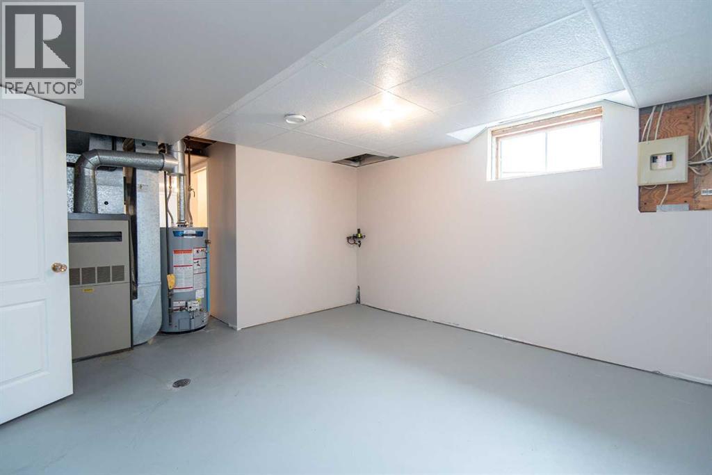 5236 55 Avenue, Eckville, Alberta  T0M 0X0 - Photo 20 - A2299901