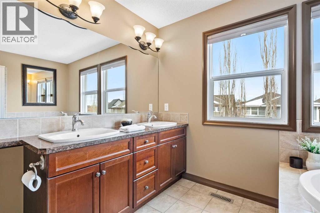 140 Mahogany Terrace Se, Calgary, Alberta  T3M 0T6 - Photo 28 - A2294095