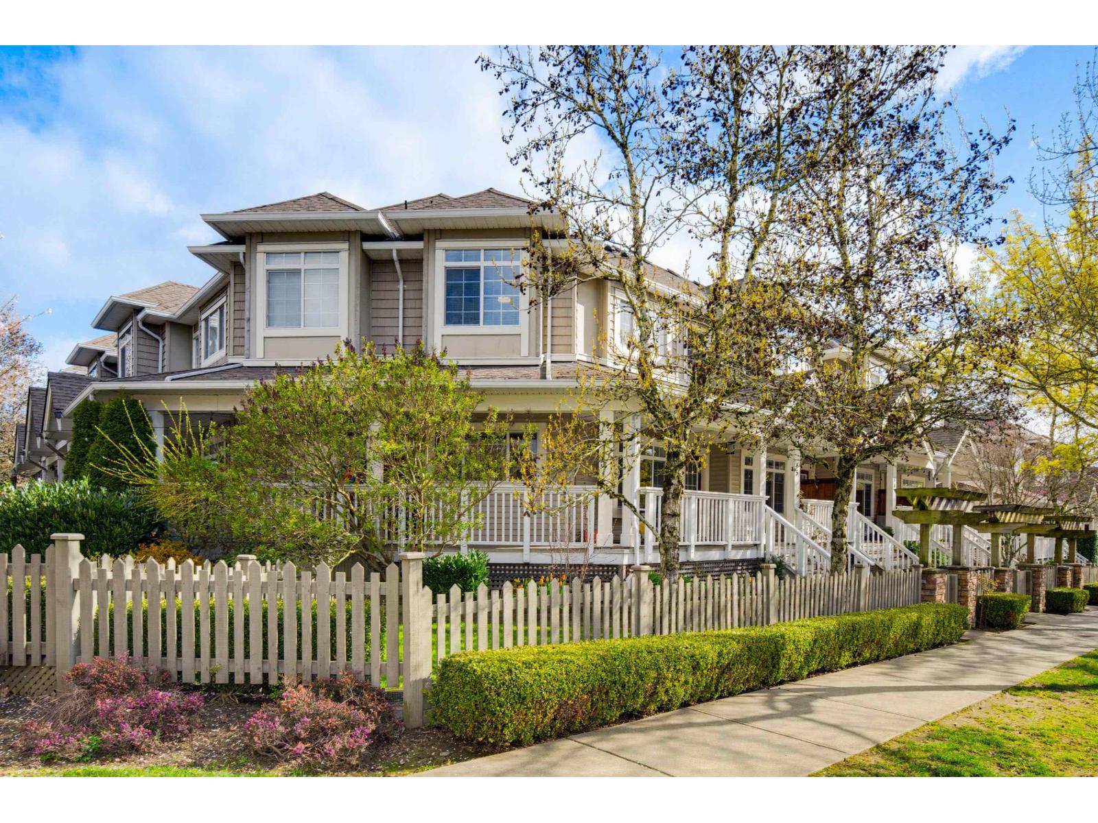 65 6852 193 Street, Surrey, British Columbia  V4N 0C8 - Photo 2 - R3111695