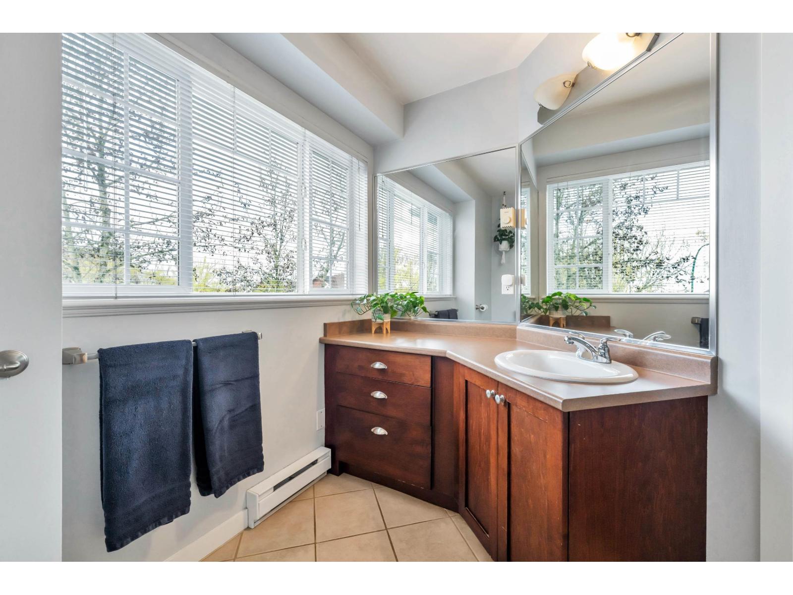 65 6852 193 Street, Surrey, British Columbia  V4N 0C8 - Photo 34 - R3111695