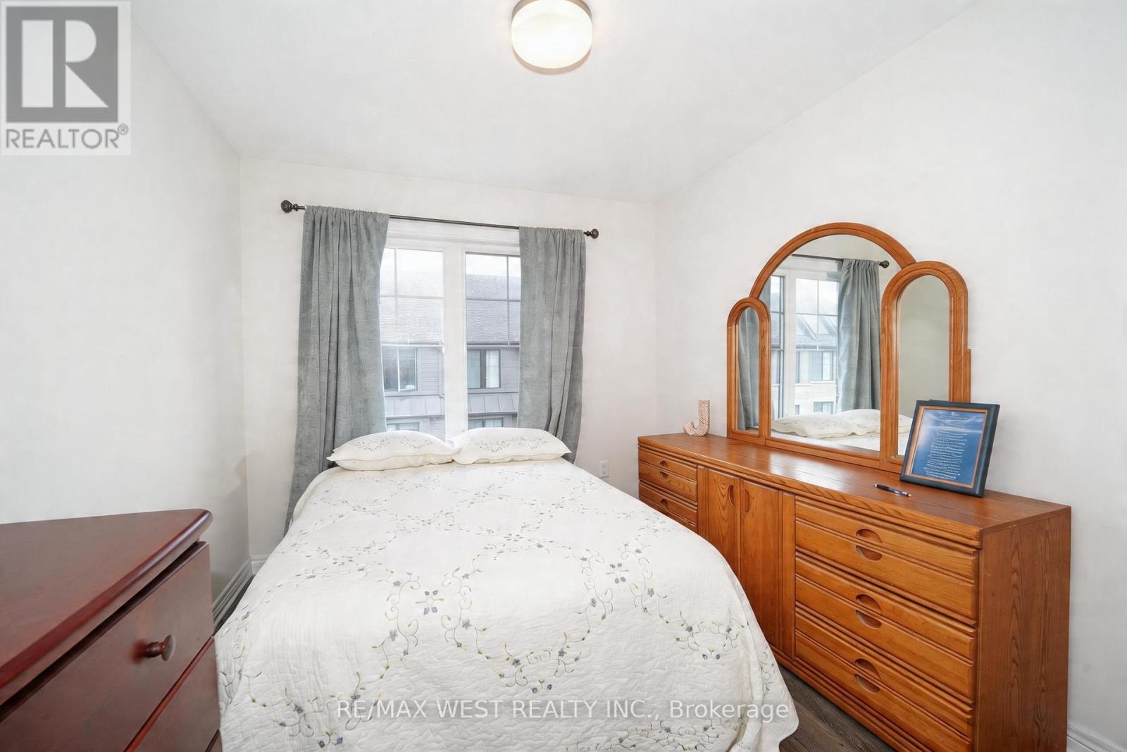 7 Folcroft Street W, Brampton, Ontario  L6Y 0B6 - Photo 15 - W13002984