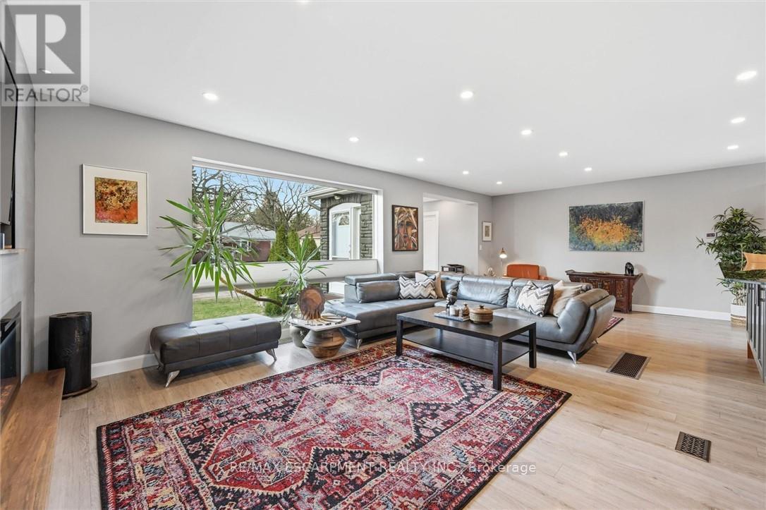 2330 Alma Dale Avenue, Burlington, Ontario  L7P 1S3 - Photo 12 - W13003056