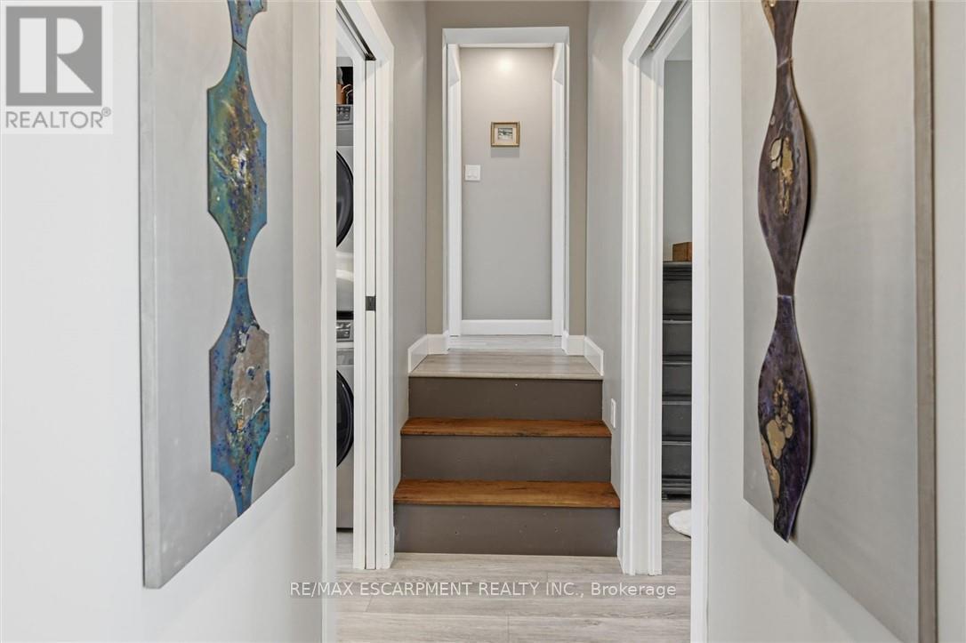 2330 Alma Dale Avenue, Burlington, Ontario  L7P 1S3 - Photo 22 - W13003056