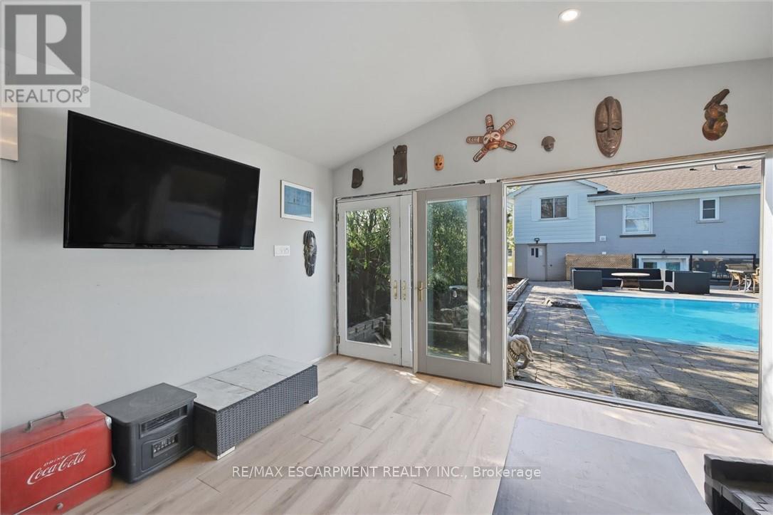 2330 Alma Dale Avenue, Burlington, Ontario  L7P 1S3 - Photo 41 - W13003056