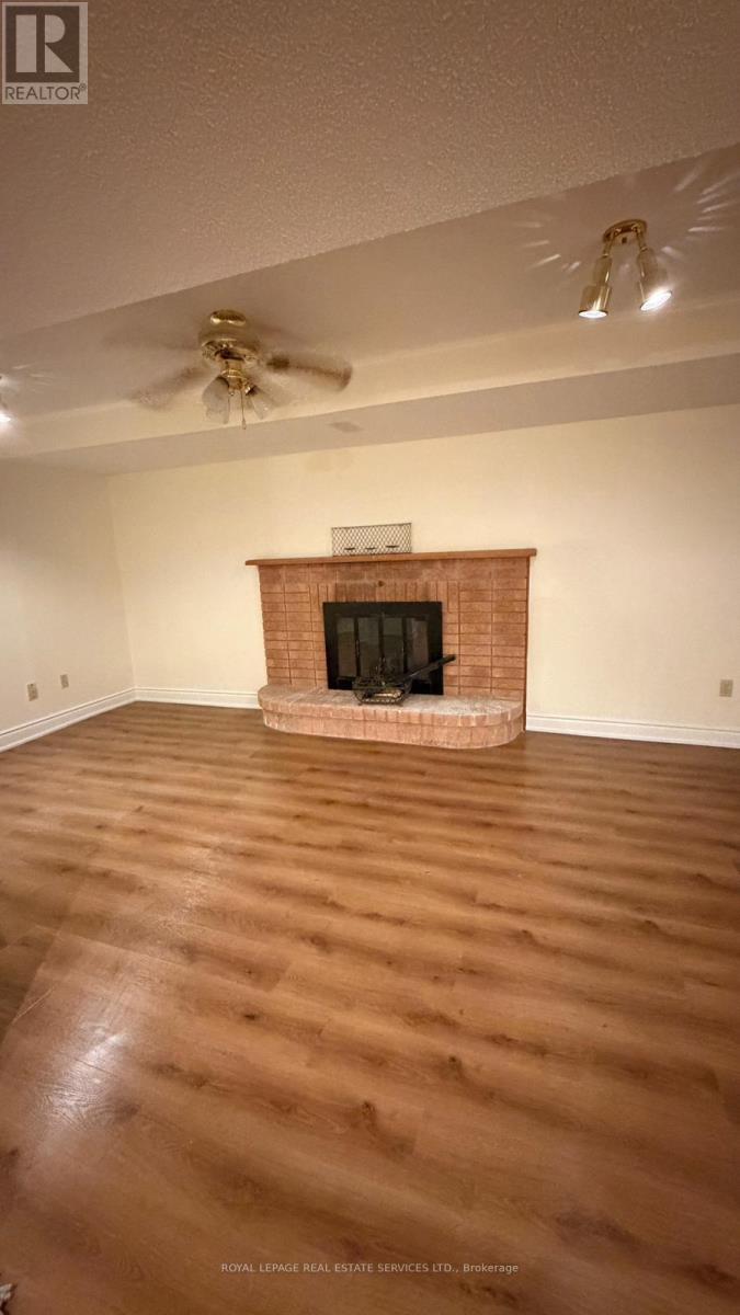 5171 Hidden Valley Court, Mississauga, Ontario  L5M 3P1 - Photo 23 - W13003170