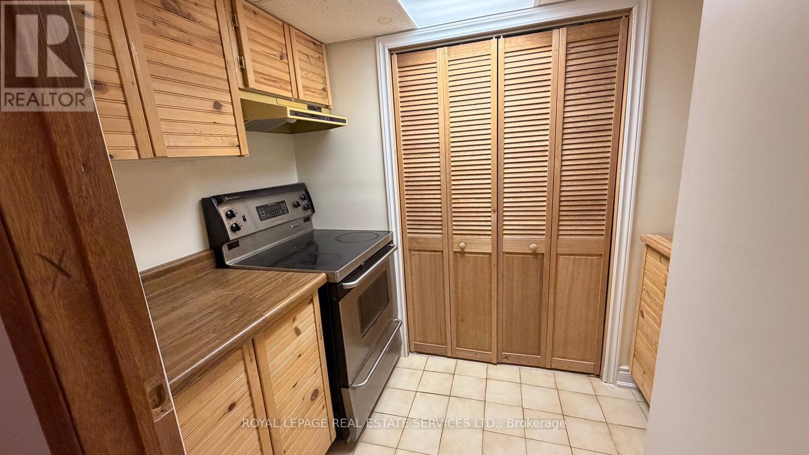 5171 Hidden Valley Court, Mississauga, Ontario  L5M 3P1 - Photo 26 - W13003170