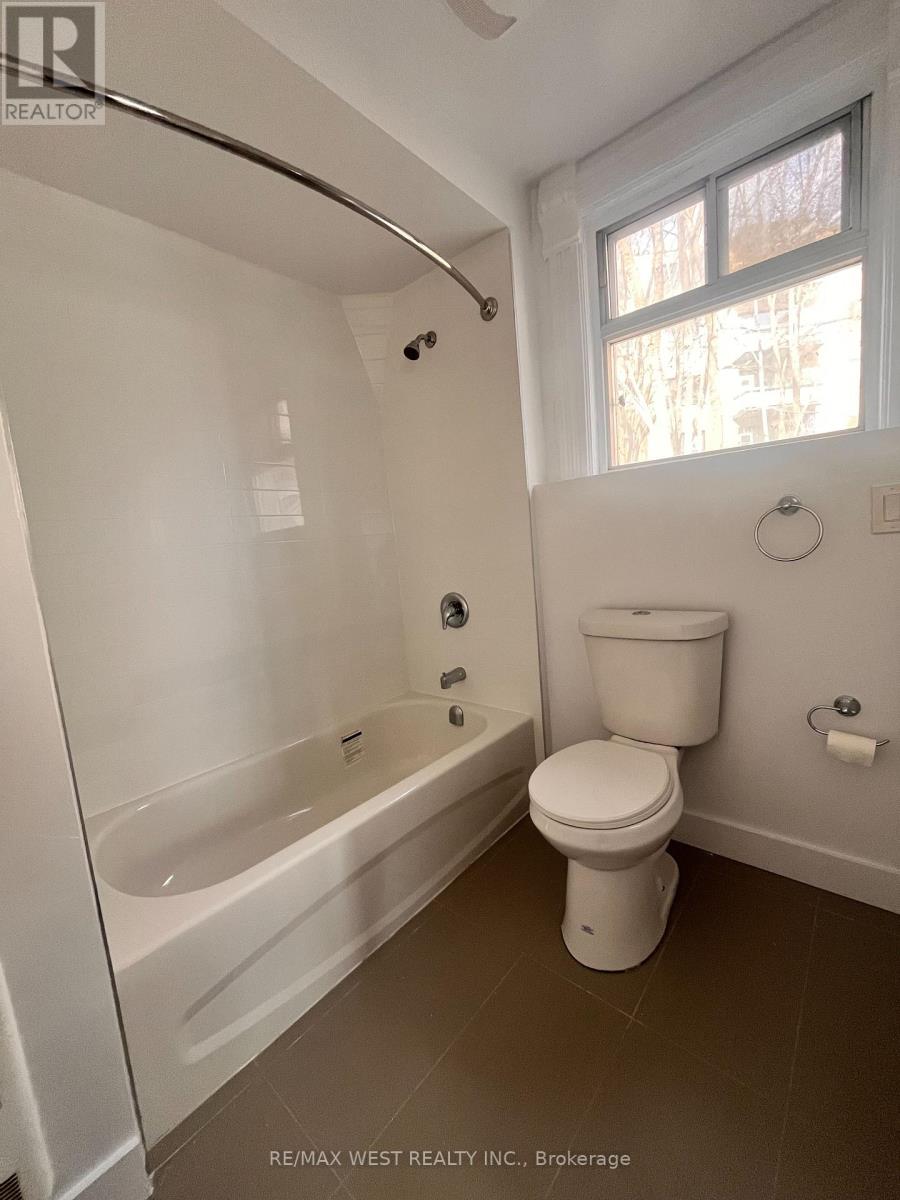 3 - 96 Springhurst Avenue, Toronto, Ontario  M6K 1C1 - Photo 10 - W13003214