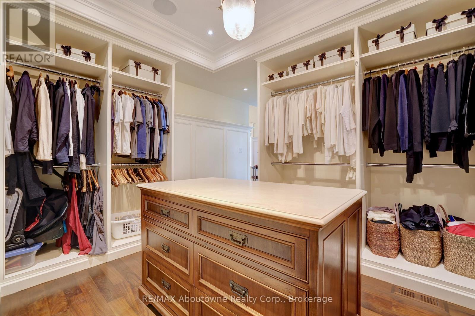 350 King Street, Oakville, Ontario  L6J 1C2 - Photo 29 - W12698652