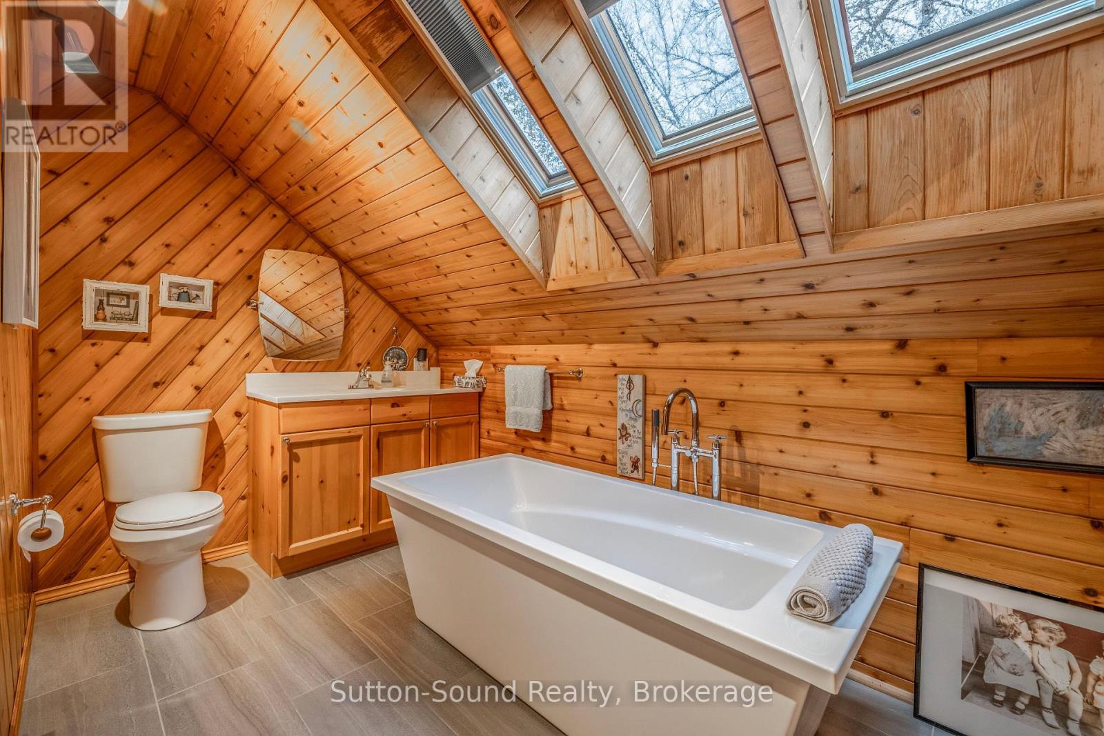 625 Mallory Beach Road, South Bruce Peninsula, Ontario  N0H 2T0 - Photo 20 - X12702472