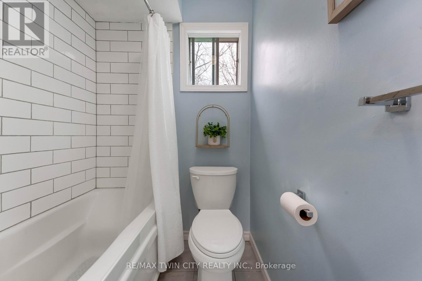 99 Canrobert Street, Woodstock, Ontario  N4S 8X5 - Photo 21 - X13003022