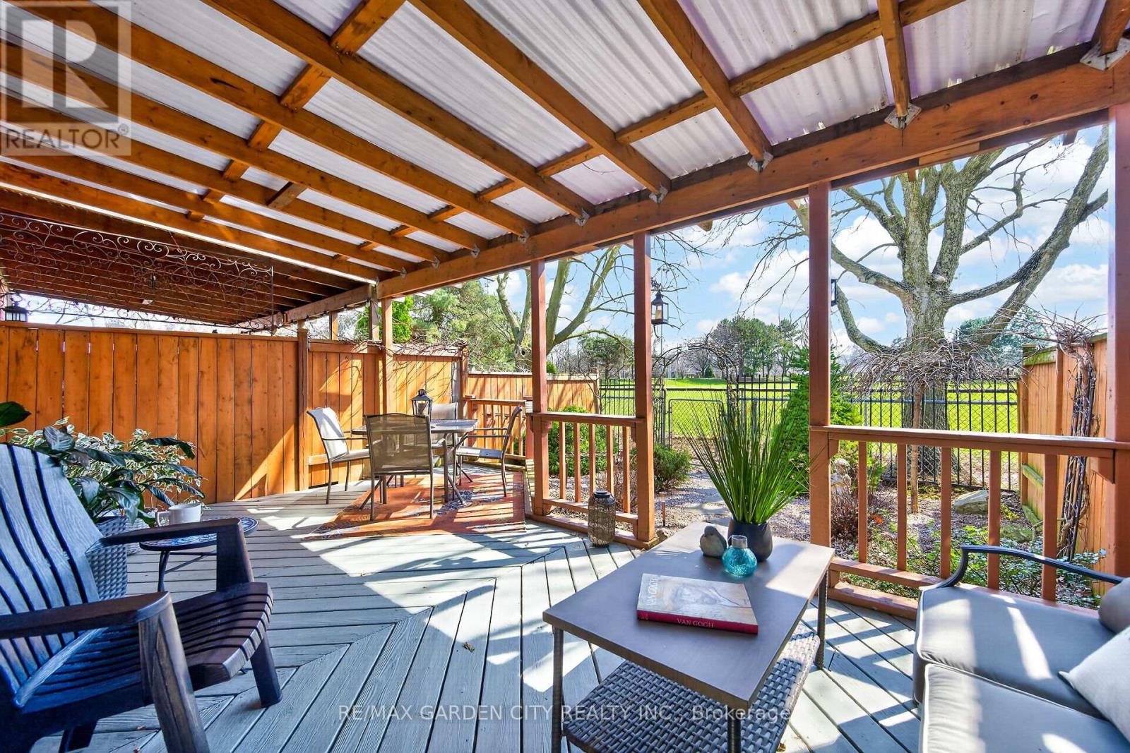 25 Walker Court, Grimsby, Ontario  L3M 5J5 - Photo 21 - X13003088