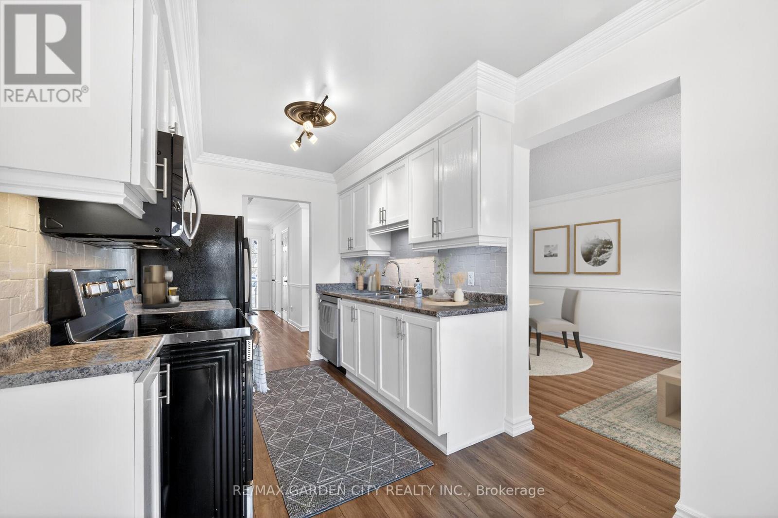 25 Walker Court, Grimsby, Ontario  L3M 5J5 - Photo 7 - X13003088