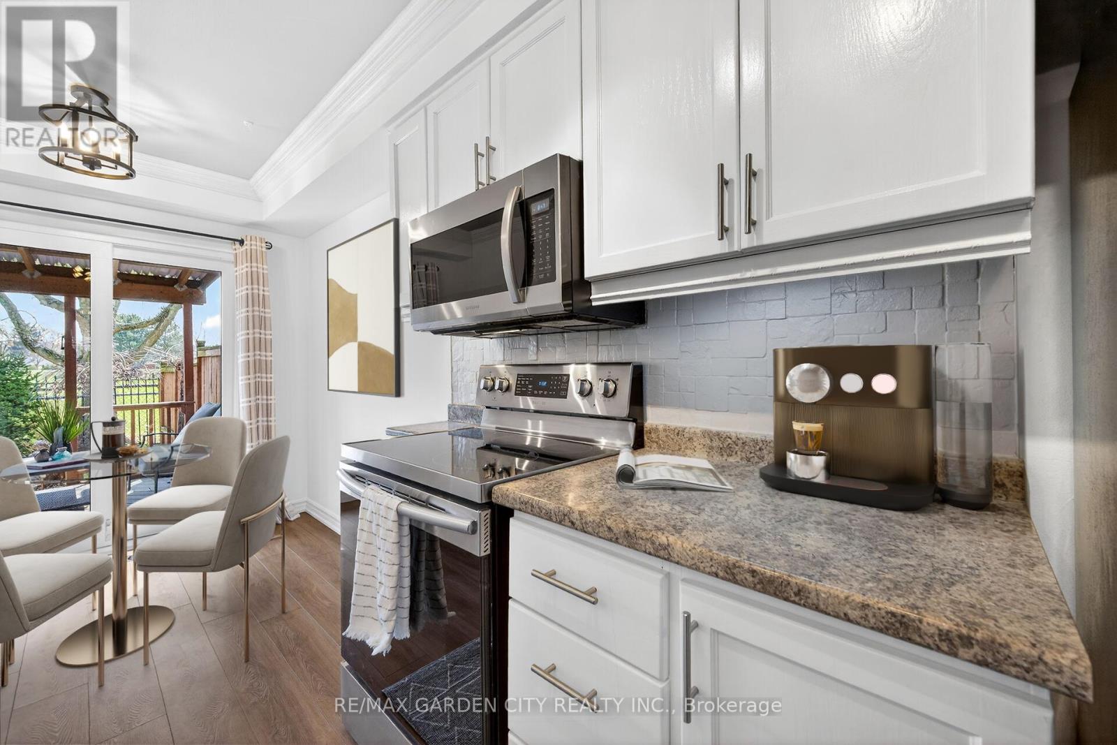 25 Walker Court, Grimsby, Ontario  L3M 5J5 - Photo 8 - X13003088