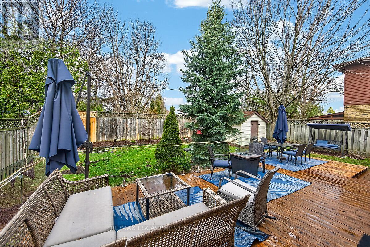 56 Hummingbird Lane, Hamilton, Ontario  L9A 4A9 - Photo 44 - X13003102