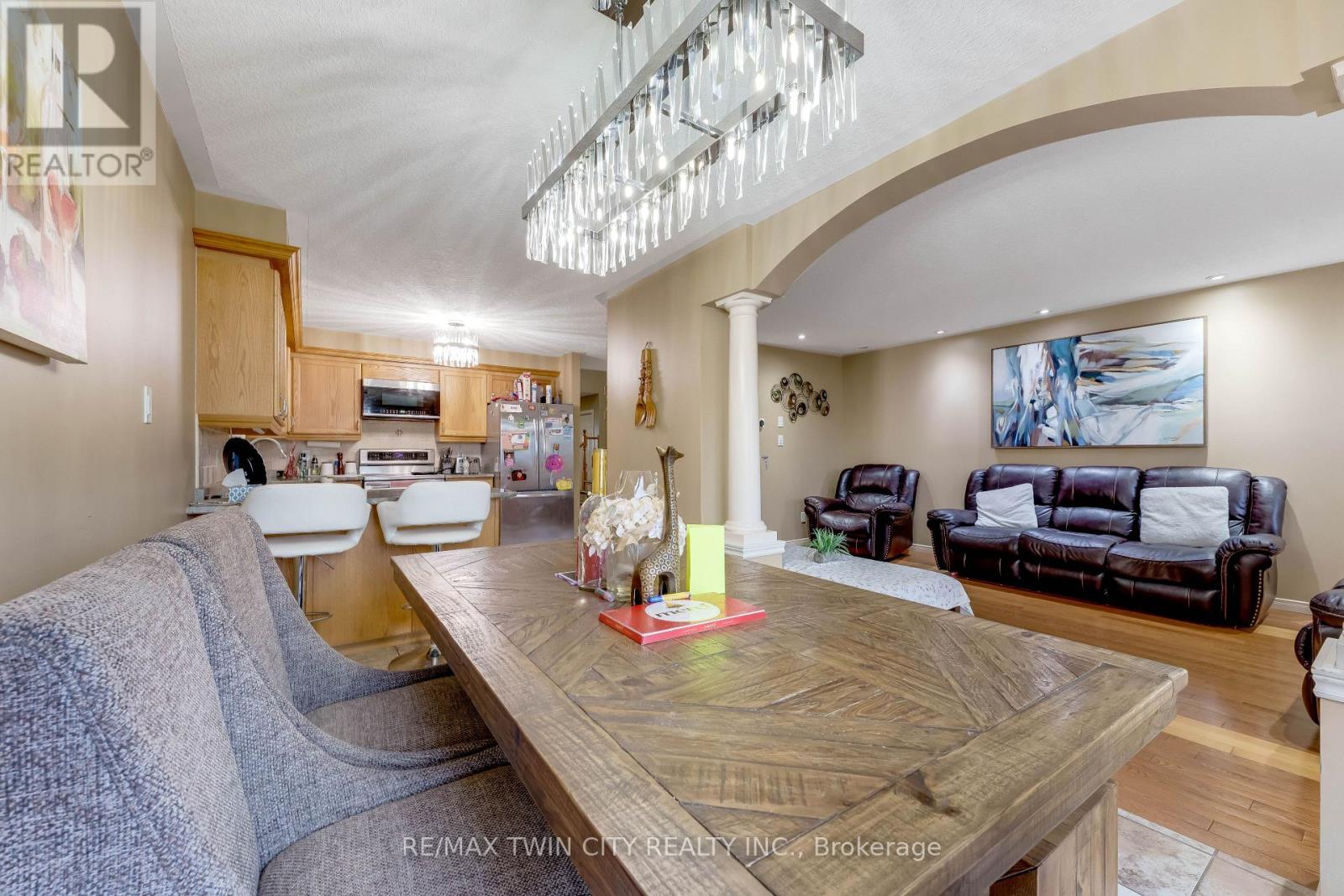 924 Copper Leaf Crescent, Kitchener, Ontario  N2E 3W1 - Photo 10 - X13003166