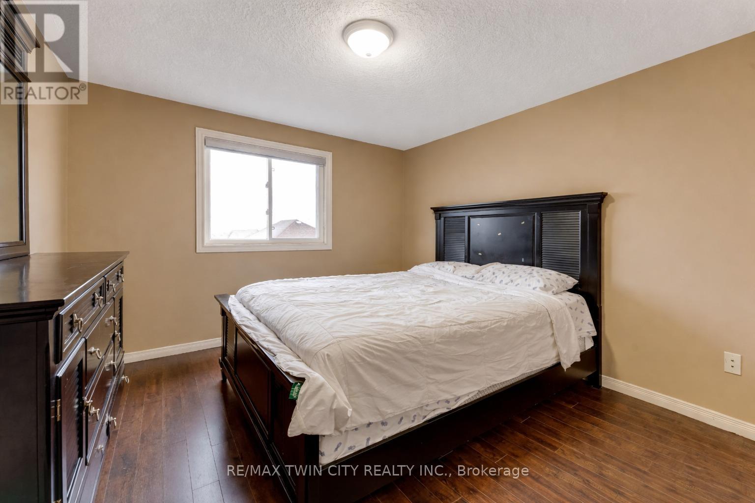 924 Copper Leaf Crescent, Kitchener, Ontario  N2E 3W1 - Photo 20 - X13003166