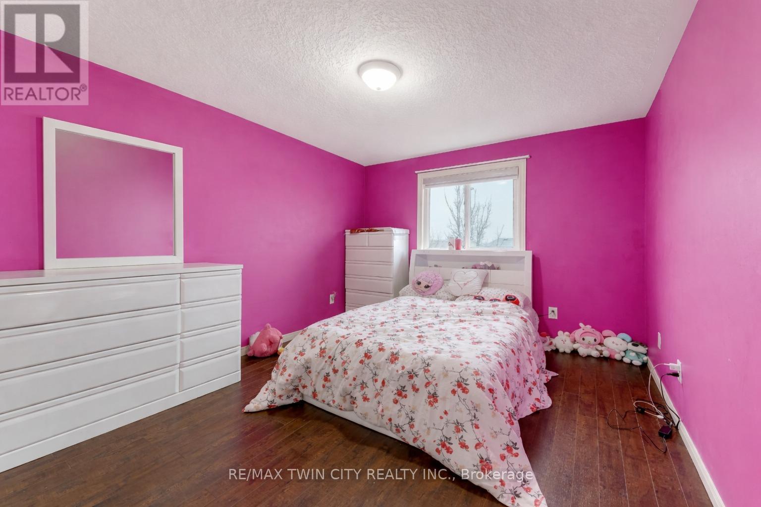 924 Copper Leaf Crescent, Kitchener, Ontario  N2E 3W1 - Photo 23 - X13003166