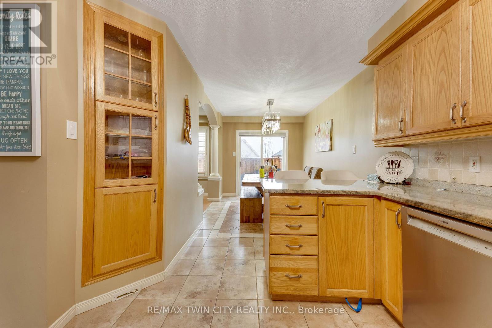 924 Copper Leaf Crescent, Kitchener, Ontario  N2E 3W1 - Photo 7 - X13003166