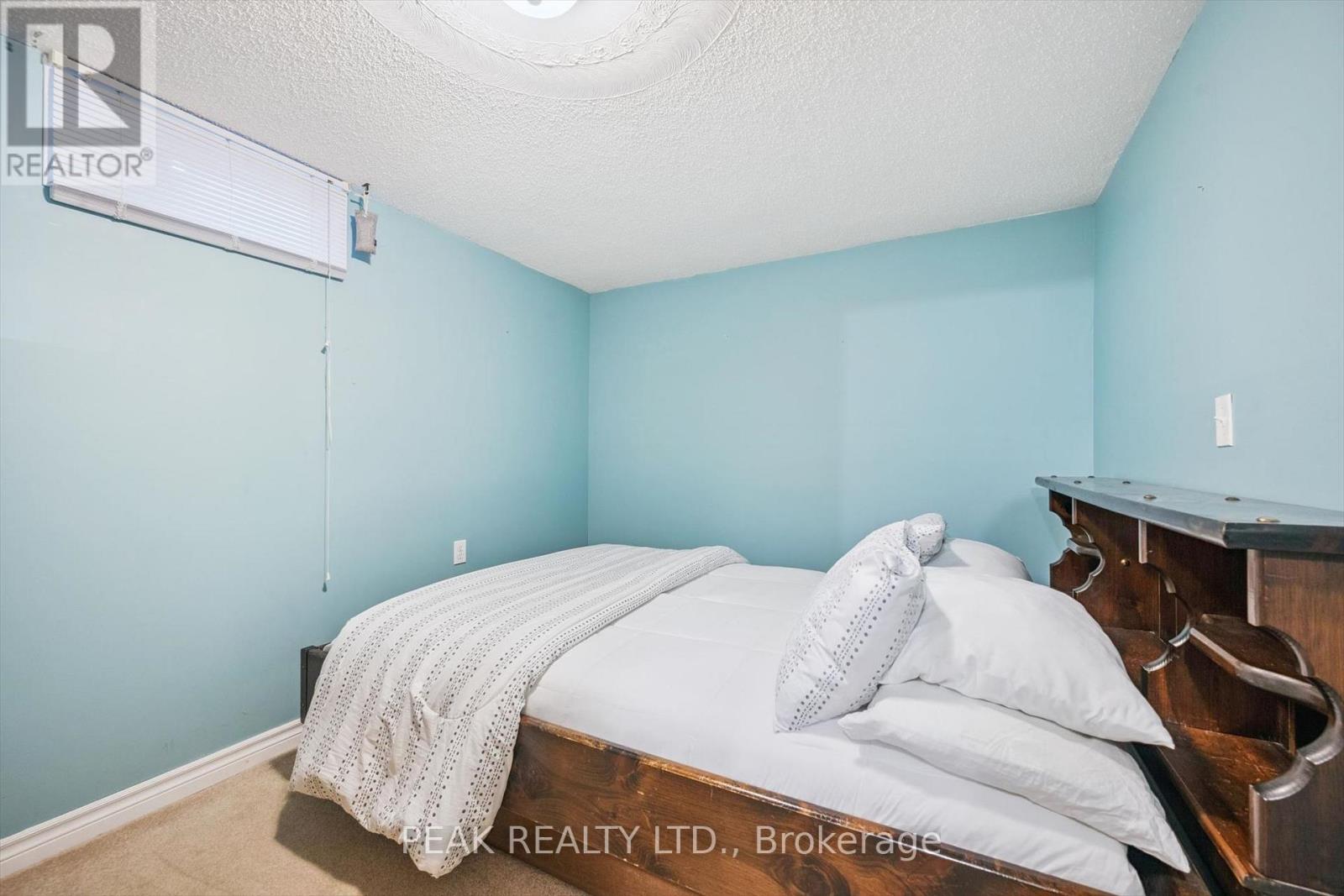 120 Lorraine Avenue, Waterloo, Ontario N2B 2N2 - Photo 30 - X13003178