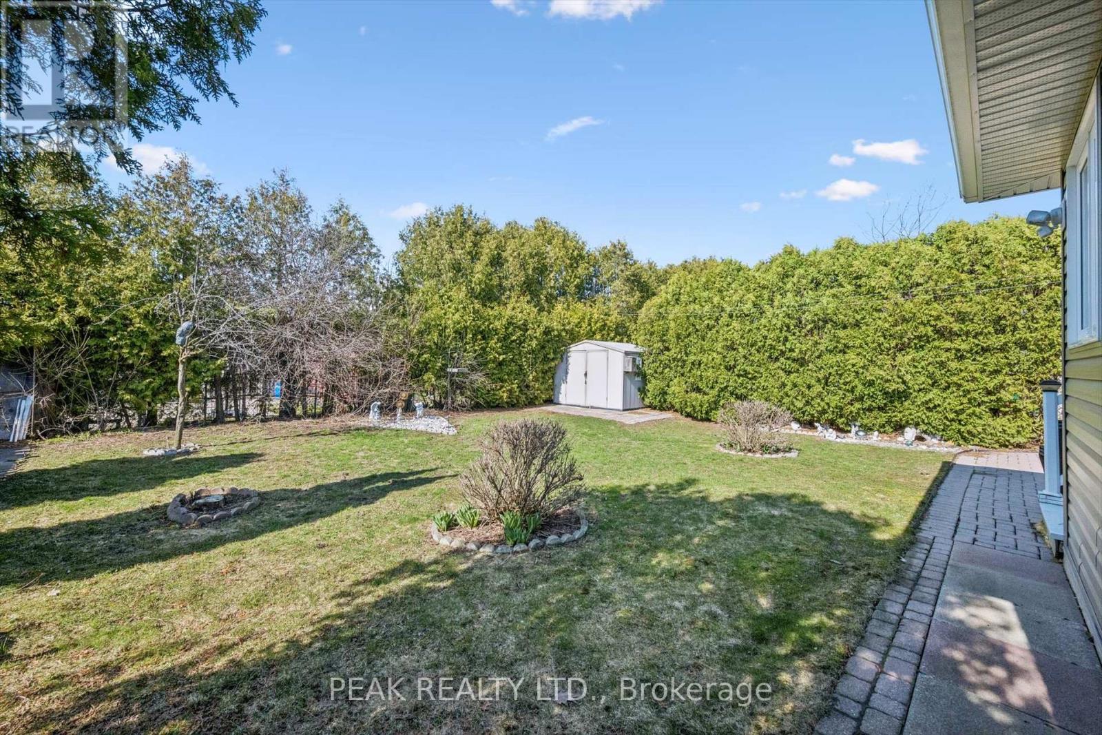 120 Lorraine Avenue, Waterloo, Ontario N2B 2N2 - Photo 39 - X13003178