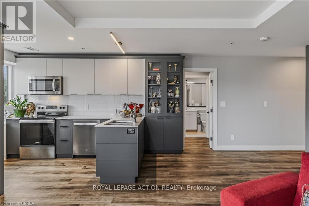 212 - 34 Norman Street, Brantford, Ontario  N3R 2Y1 - Photo 21 - X13003228