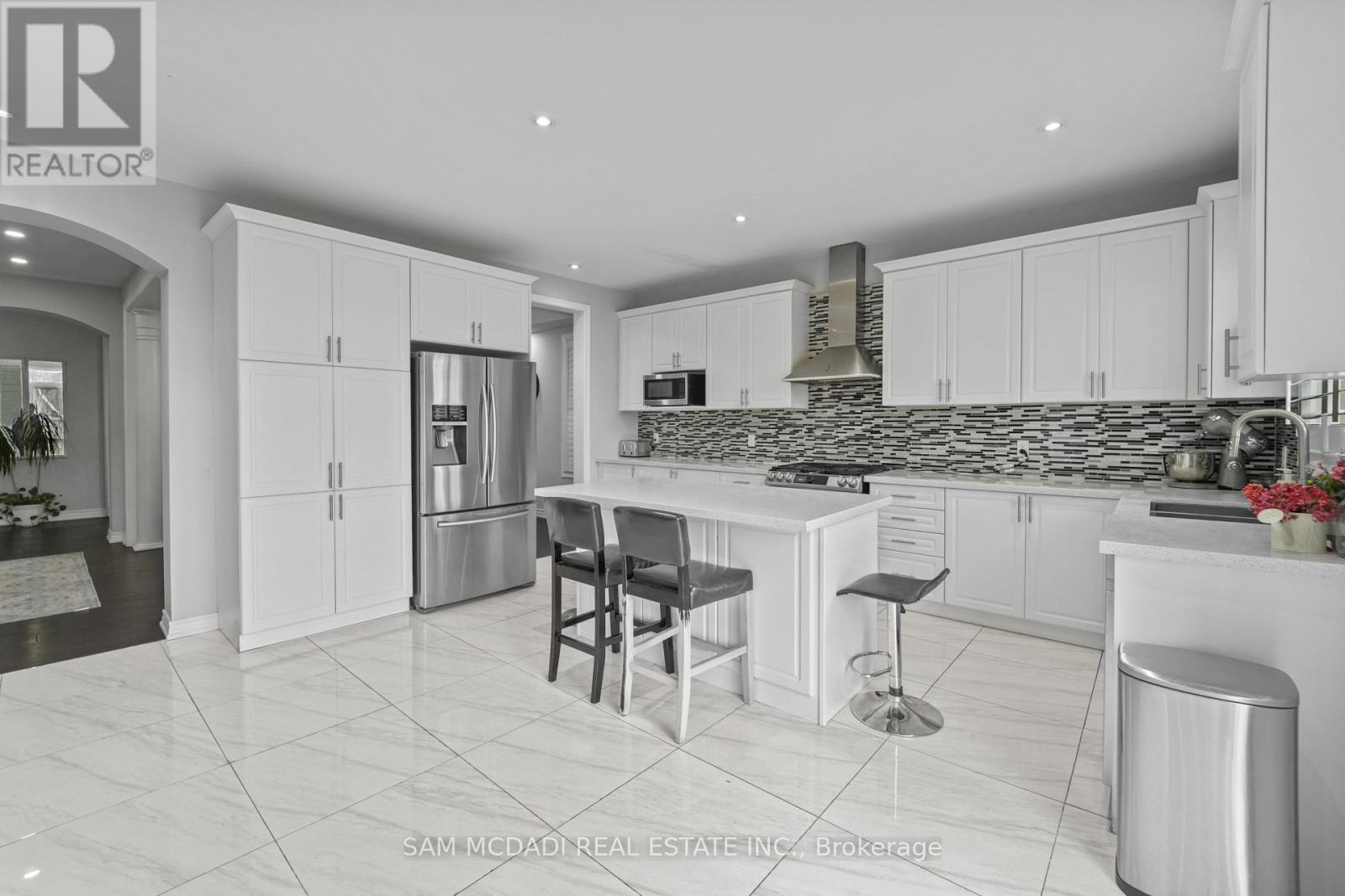 23 Chaumont Drive, Hamilton, Ontario  L8J 0J9 - Photo 11 - X13003256