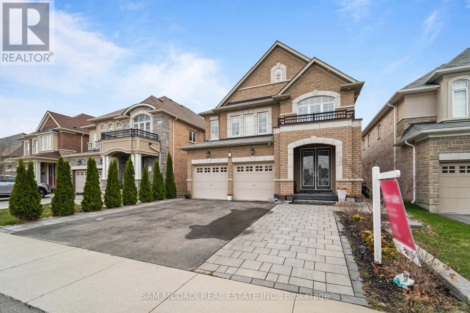 23 Chaumont Drive, Hamilton, Ontario  L8J 0J9 - Photo 2 - X13003256