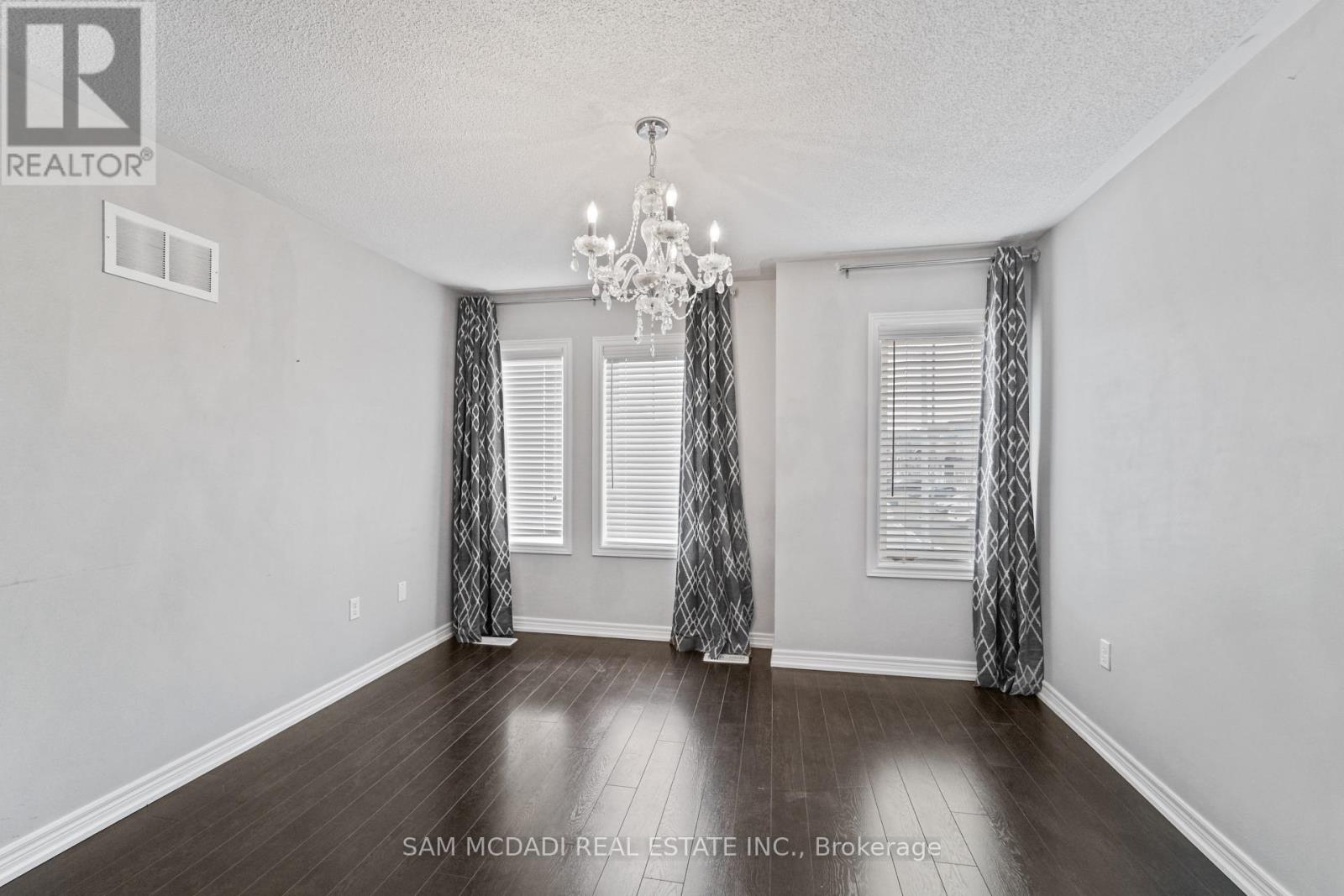 23 Chaumont Drive, Hamilton, Ontario  L8J 0J9 - Photo 30 - X13003256