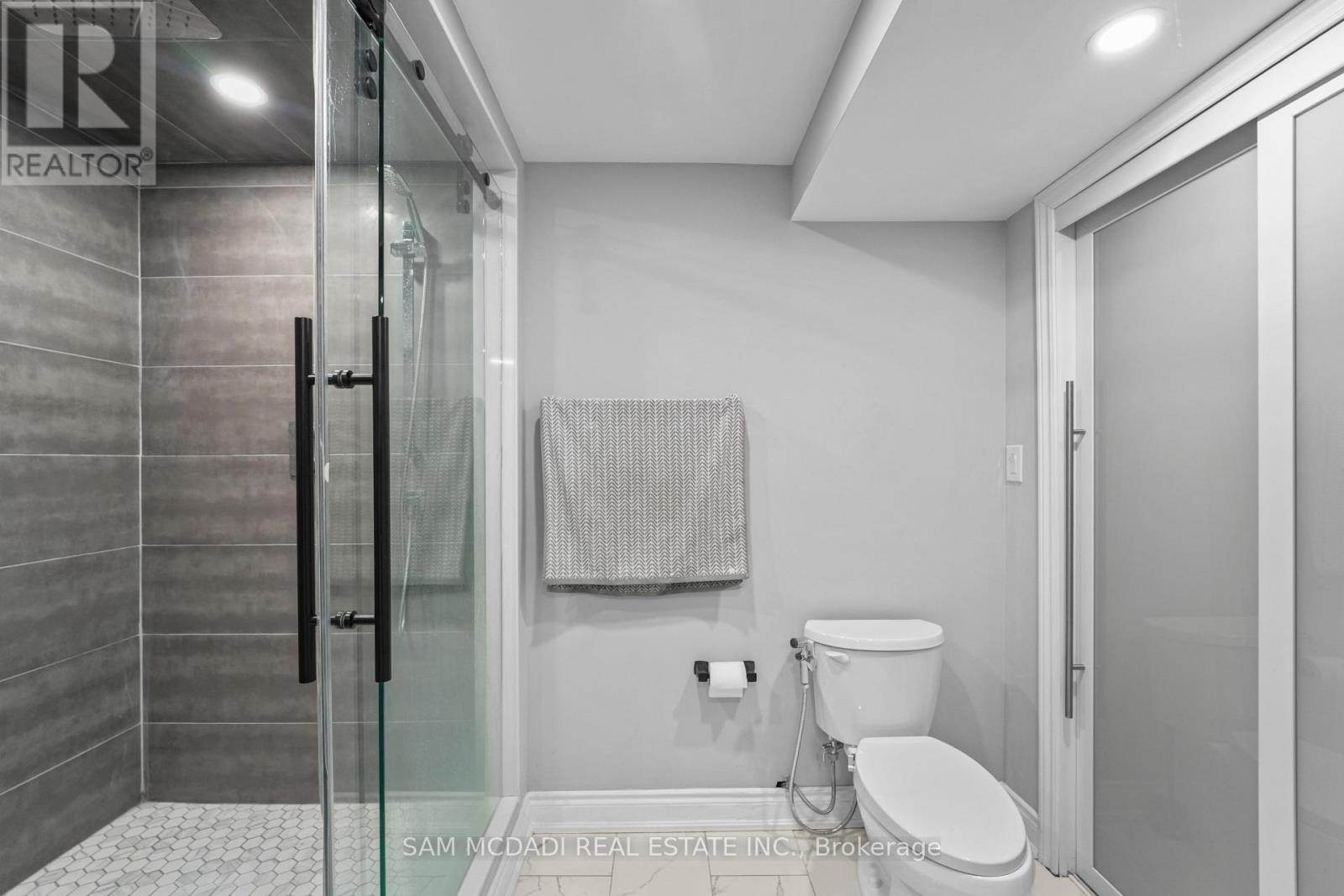 23 Chaumont Drive, Hamilton, Ontario  L8J 0J9 - Photo 43 - X13003256