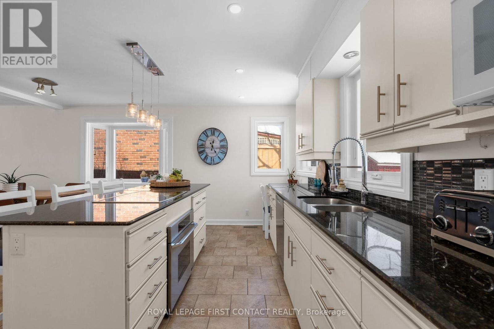 103 Rodney Street, Barrie, Ontario  L4M 4C2 - Photo 17 - S12852610