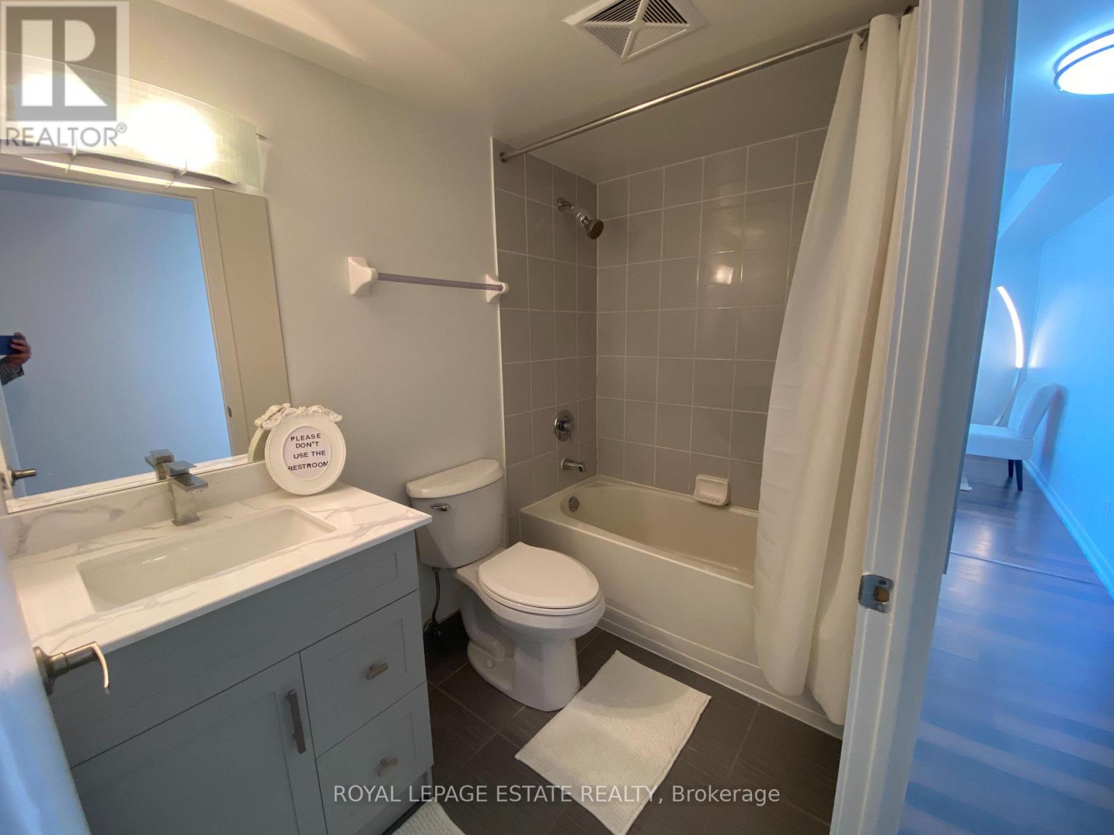 612 - 20 Joe Shuster Way, Toronto, Ontario  M6K 0A3 - Photo 9 - W12917692